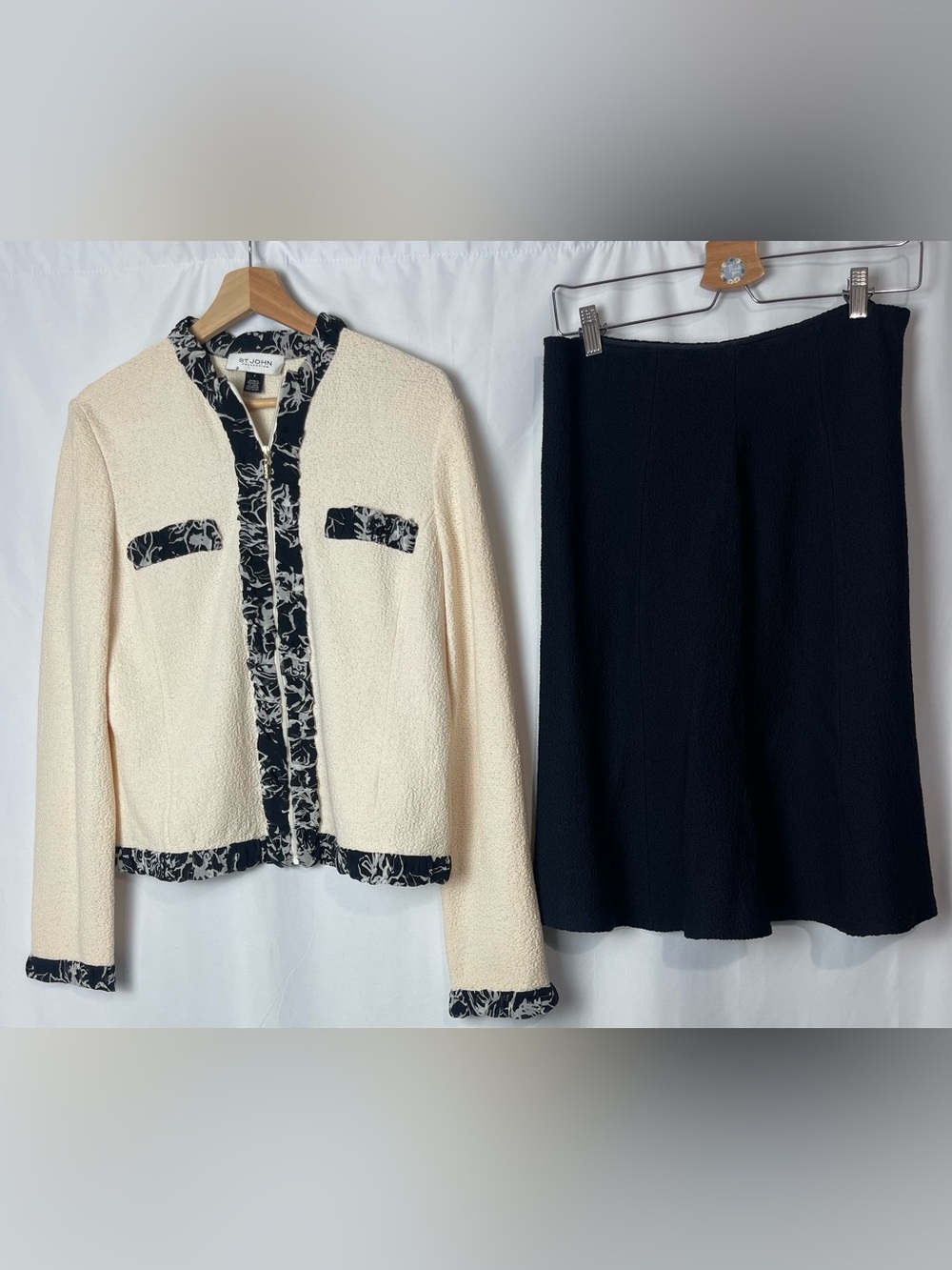 St. John Evening Studded Cream Knit Jacket Basics Knit Skirt Set Sz 8